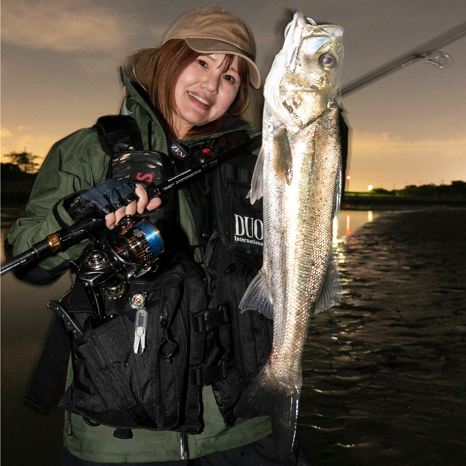 VARIVAS SW（ソルトウォーター）［ナイロン］