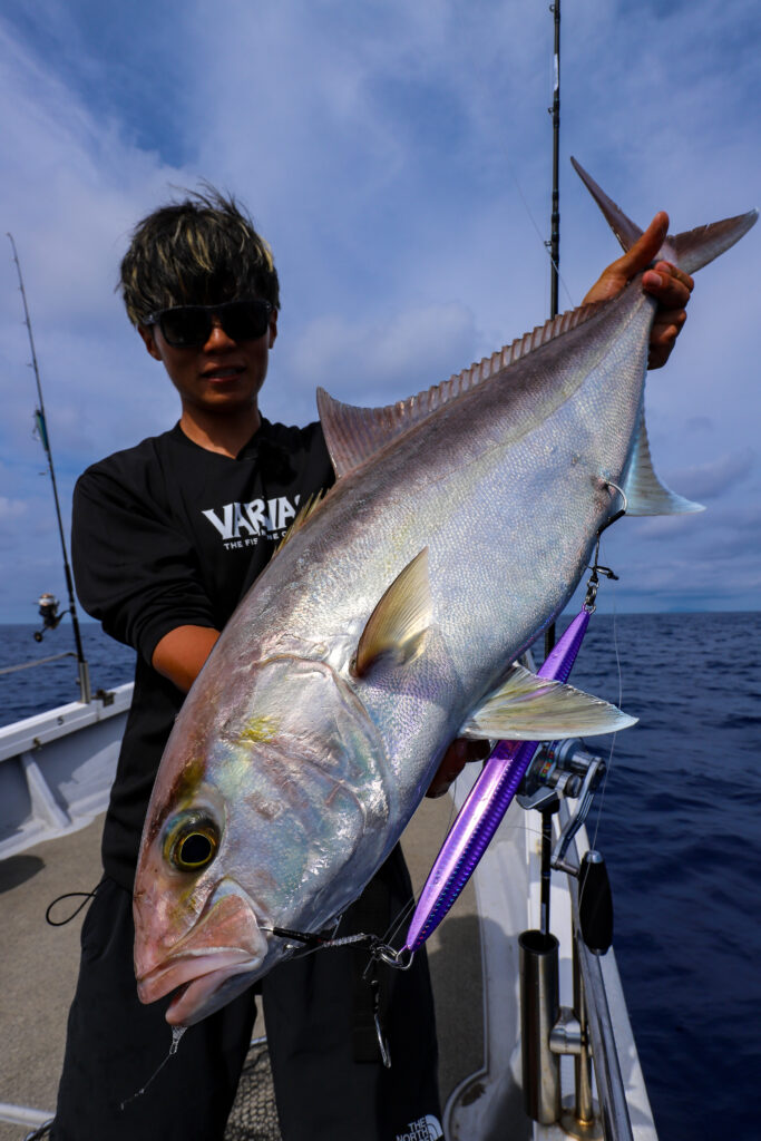 未だ見ぬ巨大カンパチを追い求めて｜秘境 トカラ列島悪石島のカンパチジギング