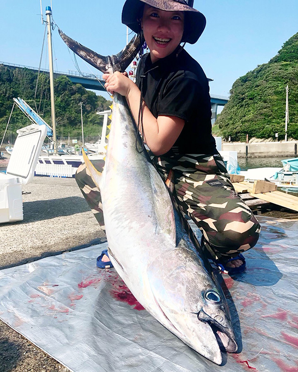 キハダマグロ狙いのフカセ釣りへ 株式会社モーリス